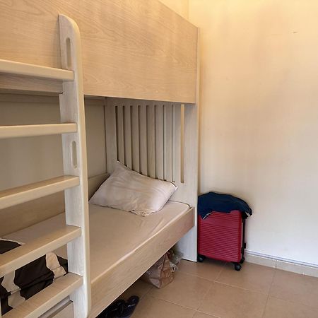 Bollywood Beach Hostel Dubaj Kültér fotó