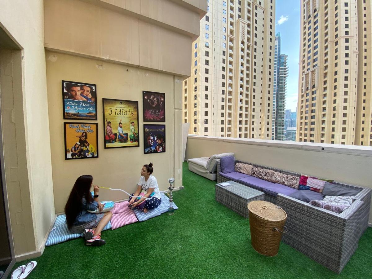 Bollywood Beach Hostel Dubaj Kültér fotó