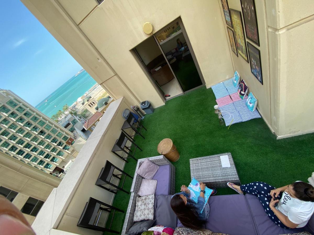 Bollywood Beach Hostel Dubaj Kültér fotó
