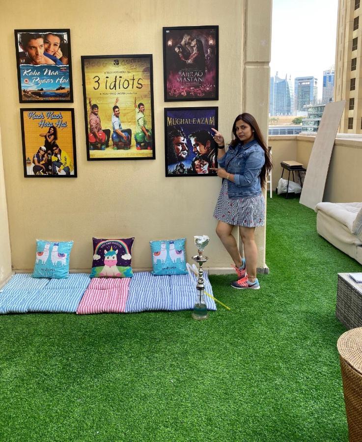 Bollywood Beach Hostel Dubaj Kültér fotó