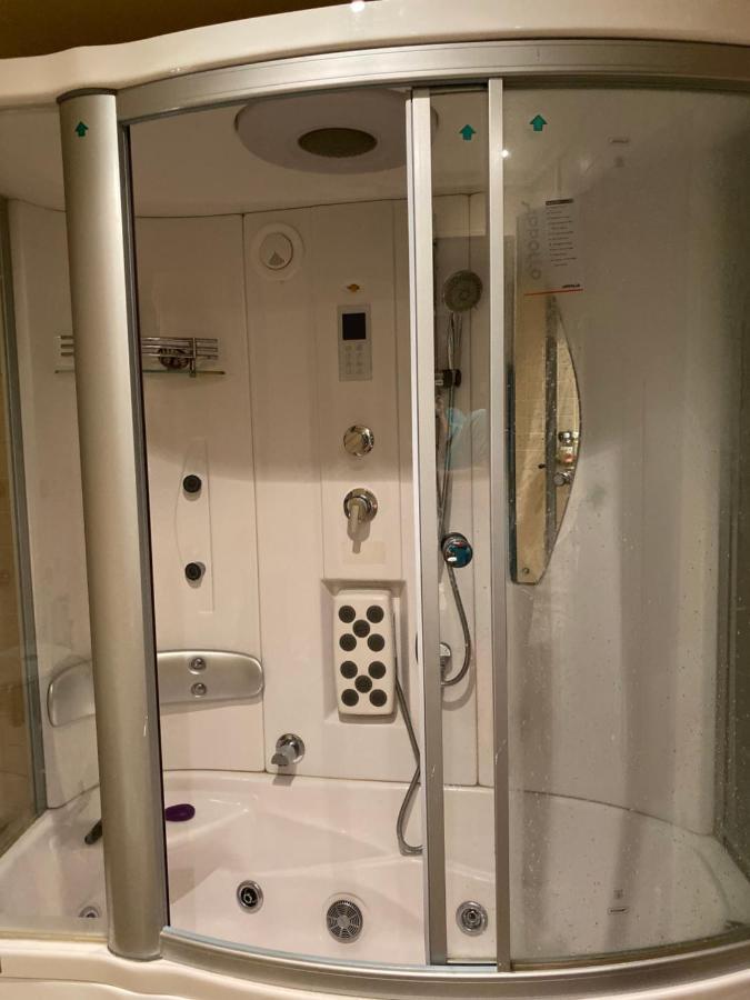 Bollywood Beach Hostel Dubaj Kültér fotó