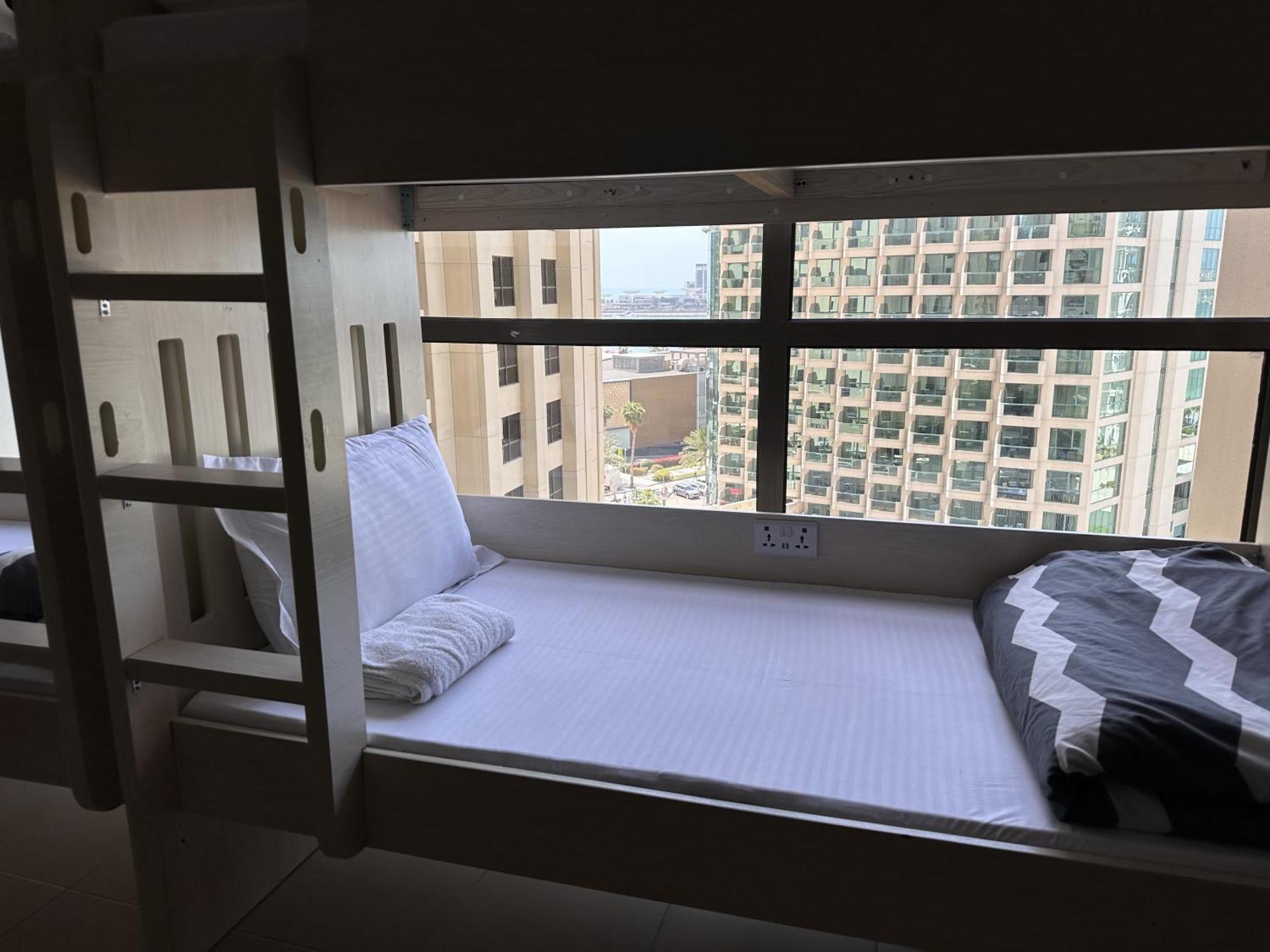 Bollywood Beach Hostel Dubaj Kültér fotó