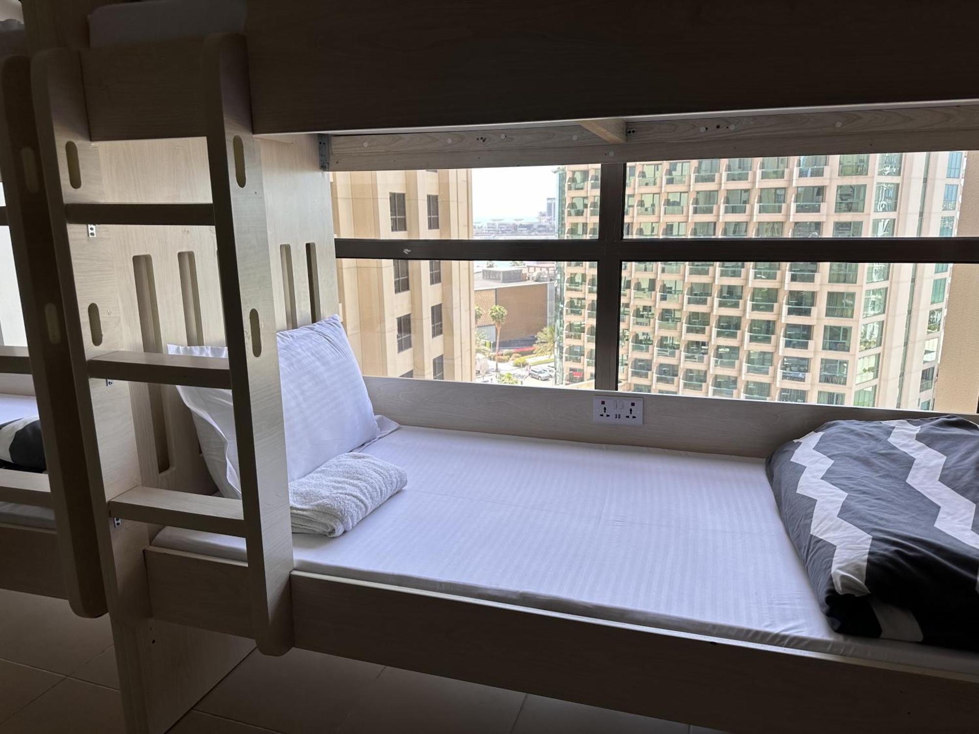 Bollywood Beach Hostel Dubaj Kültér fotó